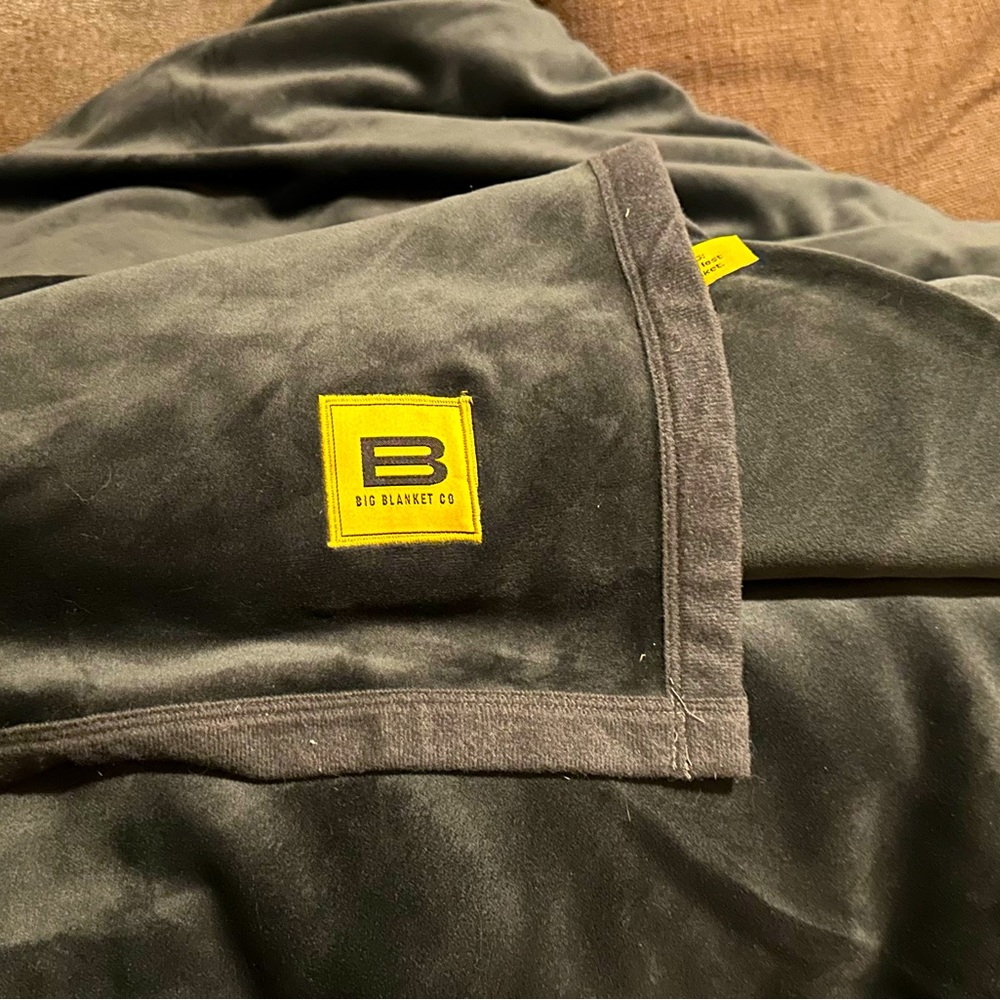 BIG BLANKET CO 100 SQ FT